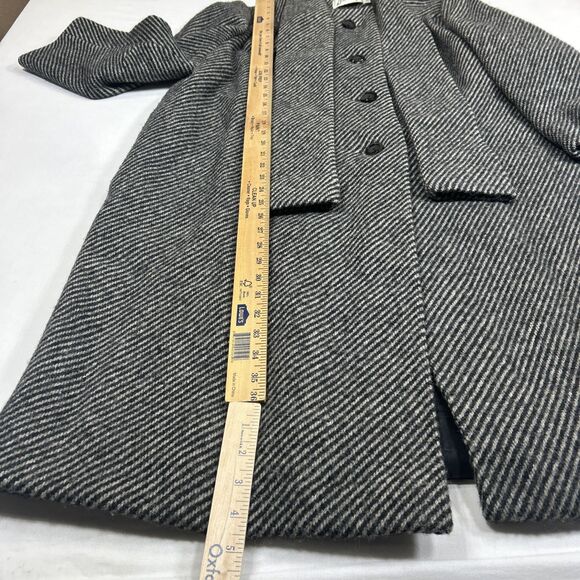 Vintage Bromleigh Coat ILGWU Union Made Gray Stripe Scarf Pure Wool Small/Medium - Picture 8 of 16